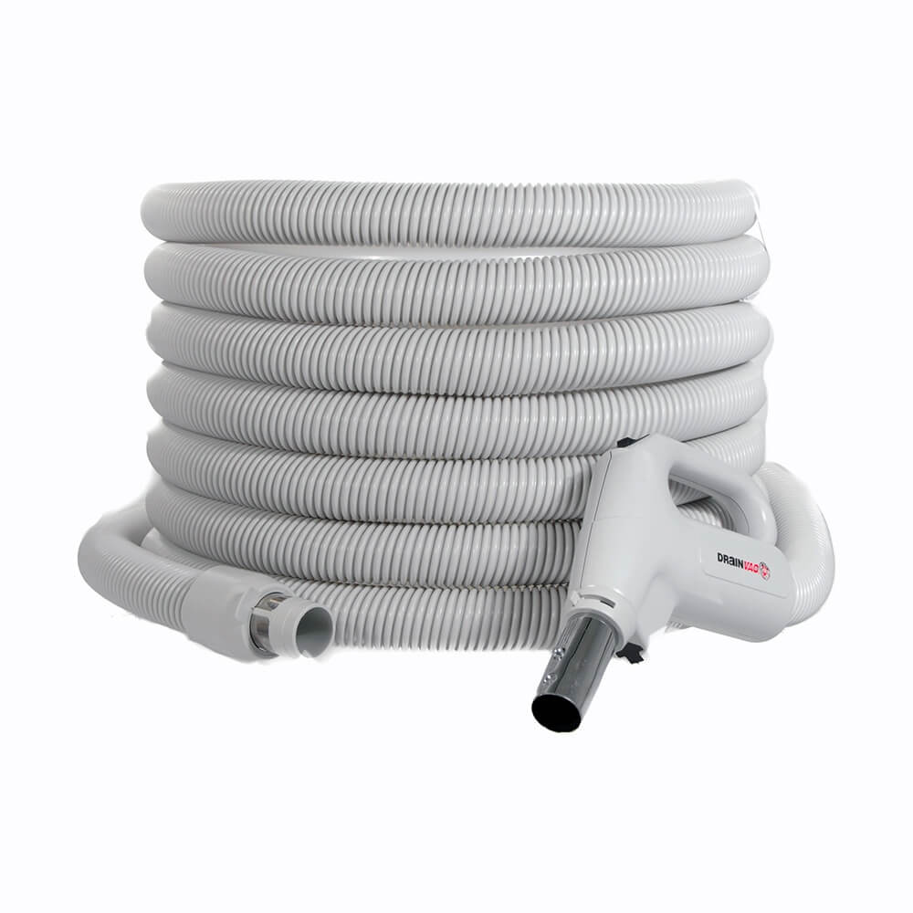 Central vacuum hose with gas pump handle and power switch Central vacuum hose with gas pump handle and power switch